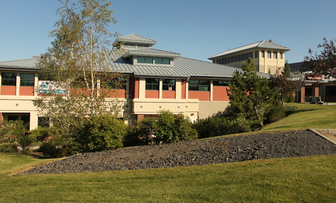 Exterior view of Palouse Medicine Clinic